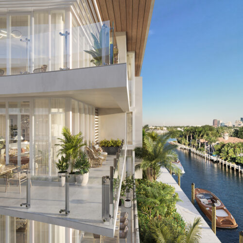 The private terraces of the Resort Residences offer the epitome of the indoor/outdoor lifestyle on the waterfront.